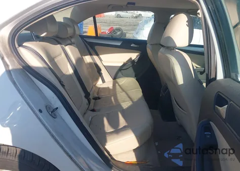 2013 Volkswagen Jetta 2.5L Se из США, поврежденный, VIN 3VWDP7AJ7DM360993